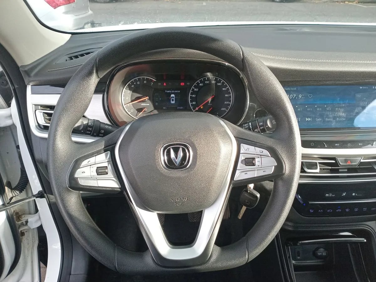 Changan Cs35 Plus 1.6 Comfort 4x2 Mt 5p año 2024
