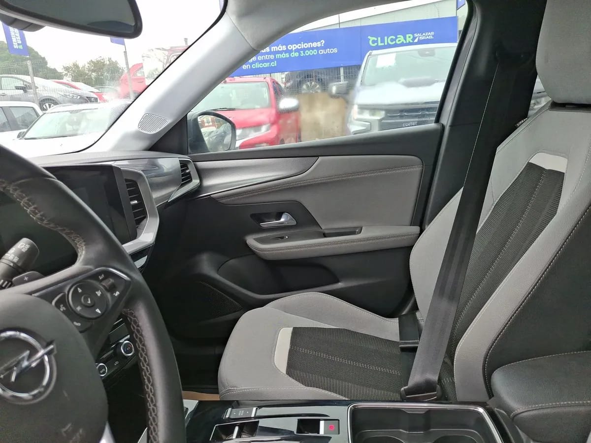 Opel Mokka 1.2t Elegance 4x2 At8 5p año 2024