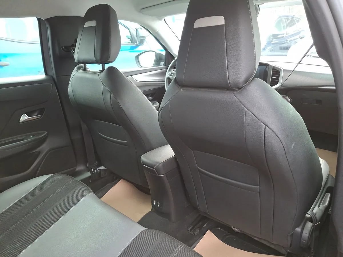 Opel Mokka 1.2t Elegance 4x2 At8 5p año 2024