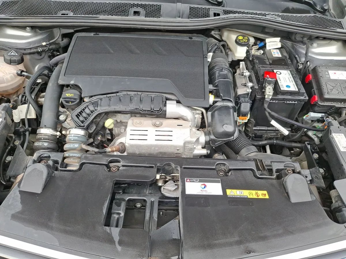 Opel Mokka 1.2t Elegance 4x2 At8 5p año 2024