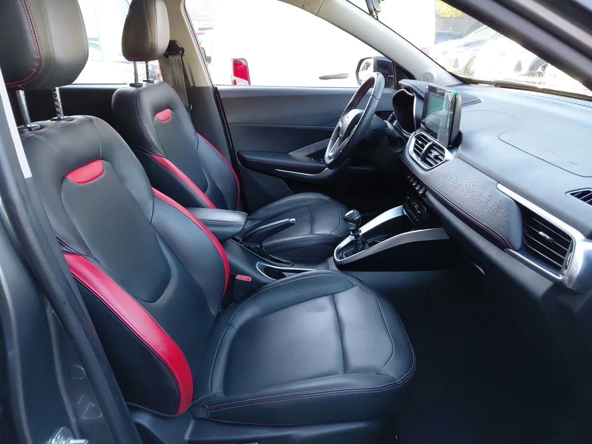 Chevrolet Groove 1.5 Premier P 4x2 Mt 5p año 2024
