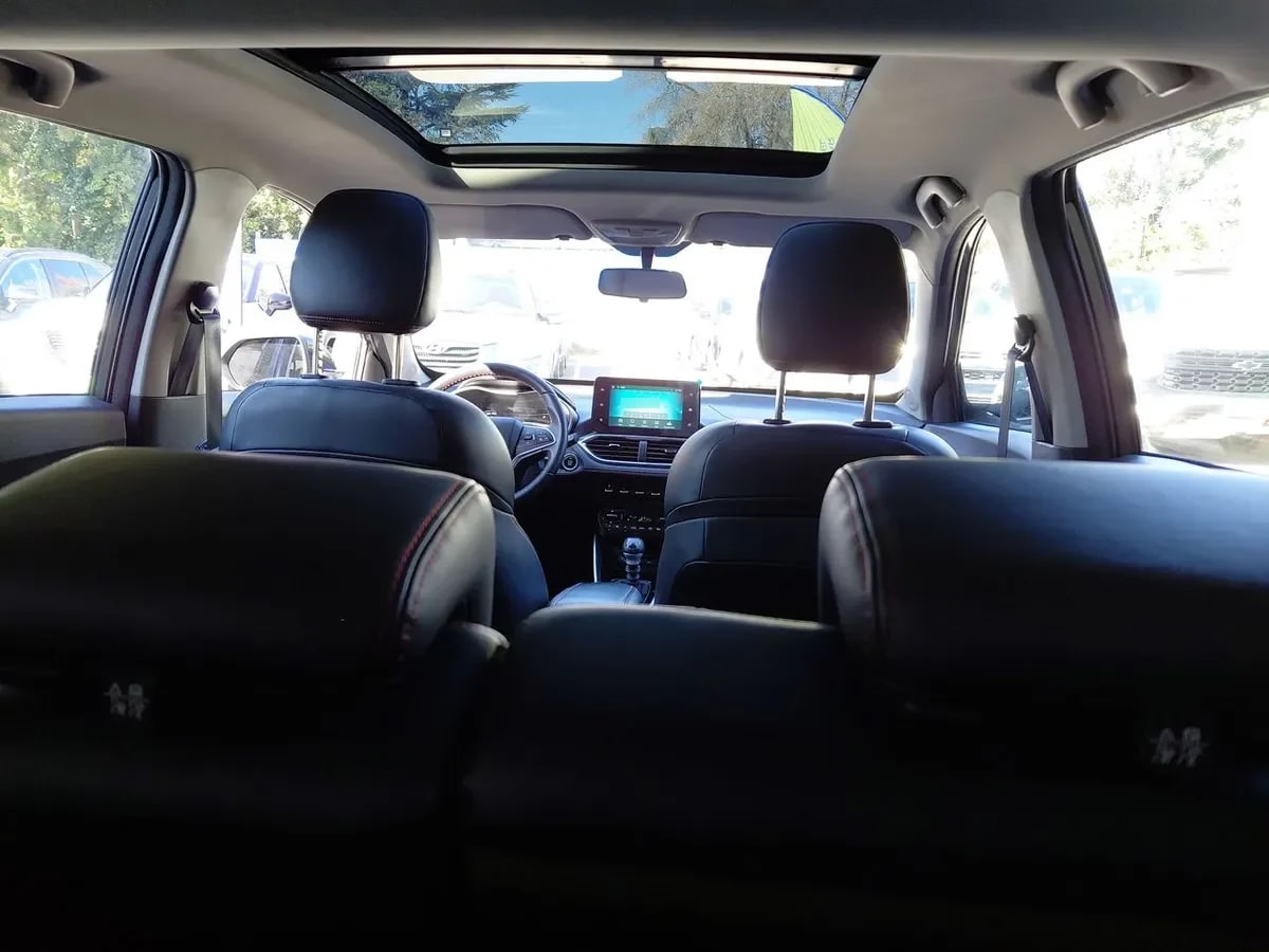 Chevrolet Groove 1.5 Premier P 4x2 Mt 5p año 2024