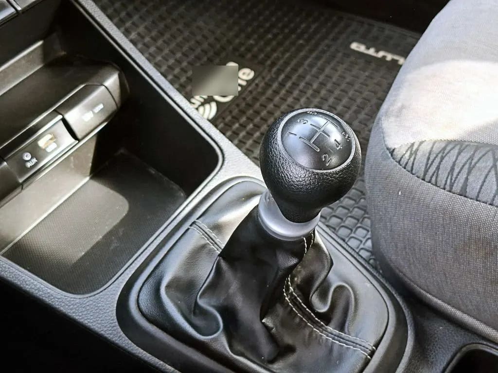 Kia Soluto 1.4 Ex Full Mt año 2023