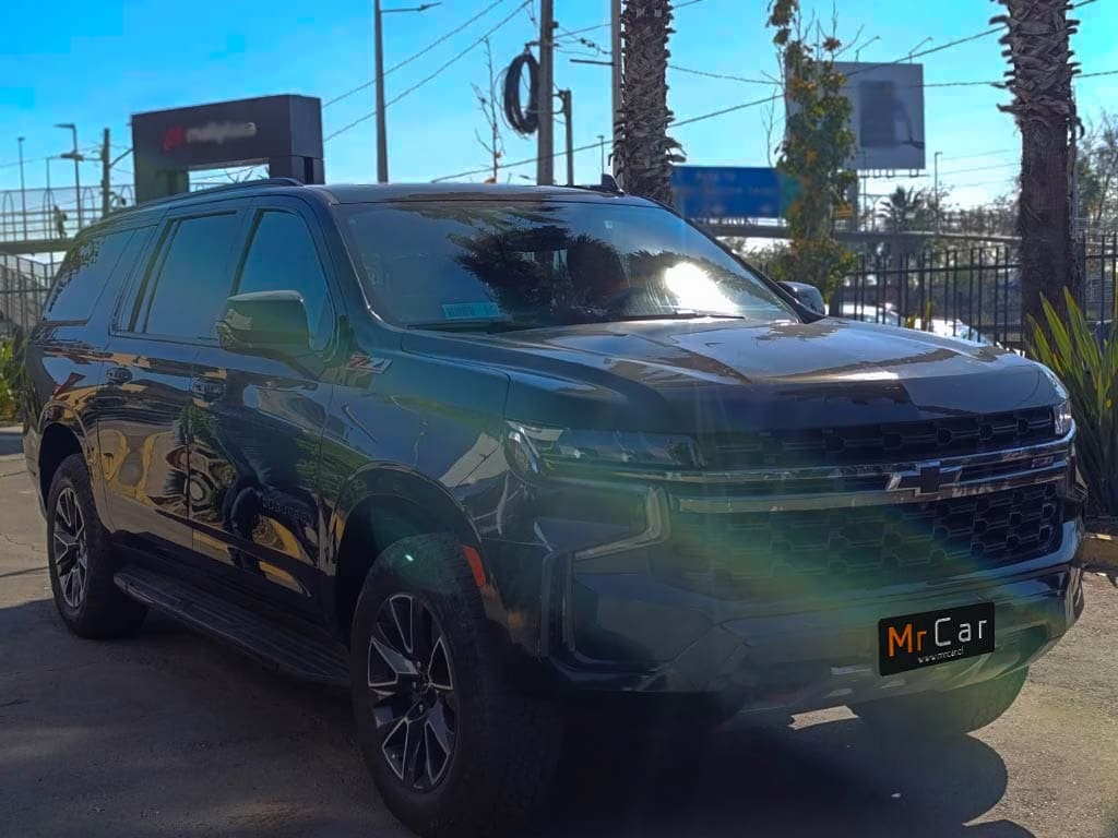 Chevrolet Suburban 4wd Z71 año 2021