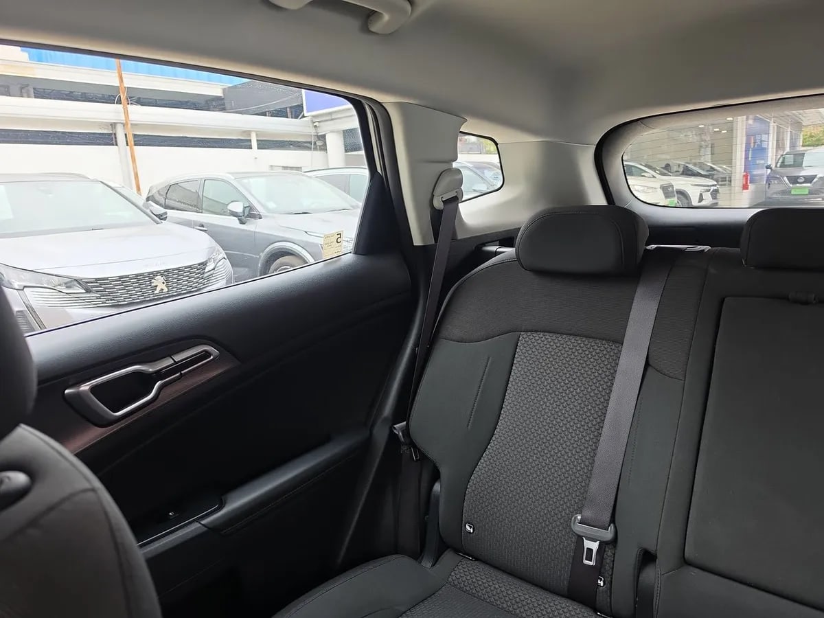Kia Sportage 2.0 Ex Dies 2wd 8at 5p año 2025