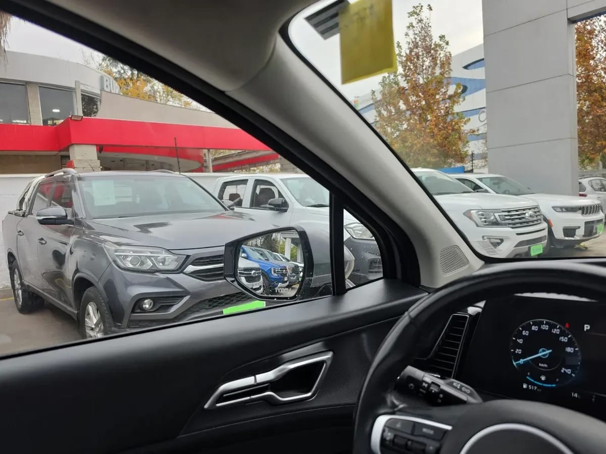 Kia Sportage 2.0 Ex Dies 2wd 8at 5p año 2025