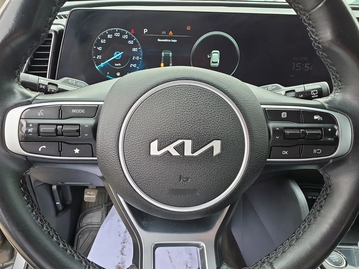 Kia Sportage 2.0 Ex Dies 2wd 8at 5p año 2025