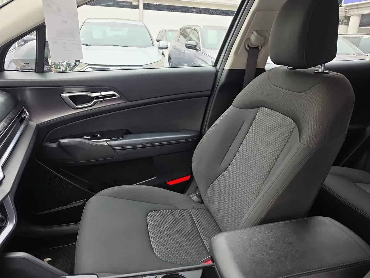 Kia Sportage 2.0 Ex Dies 2wd 8at 5p año 2025