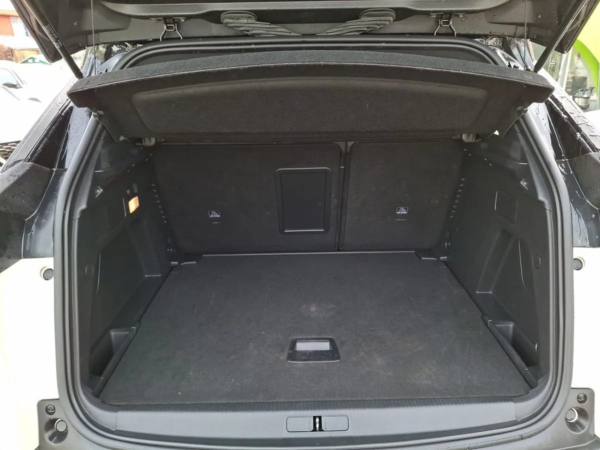 Peugeot 3008 1.6 Allure Pack Thp 165 4x2 Eat6 5p año 2024