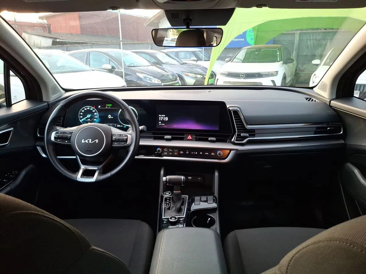 Kia Sportage 2.0 Ex Dies 2wd 8at 5p año 2025