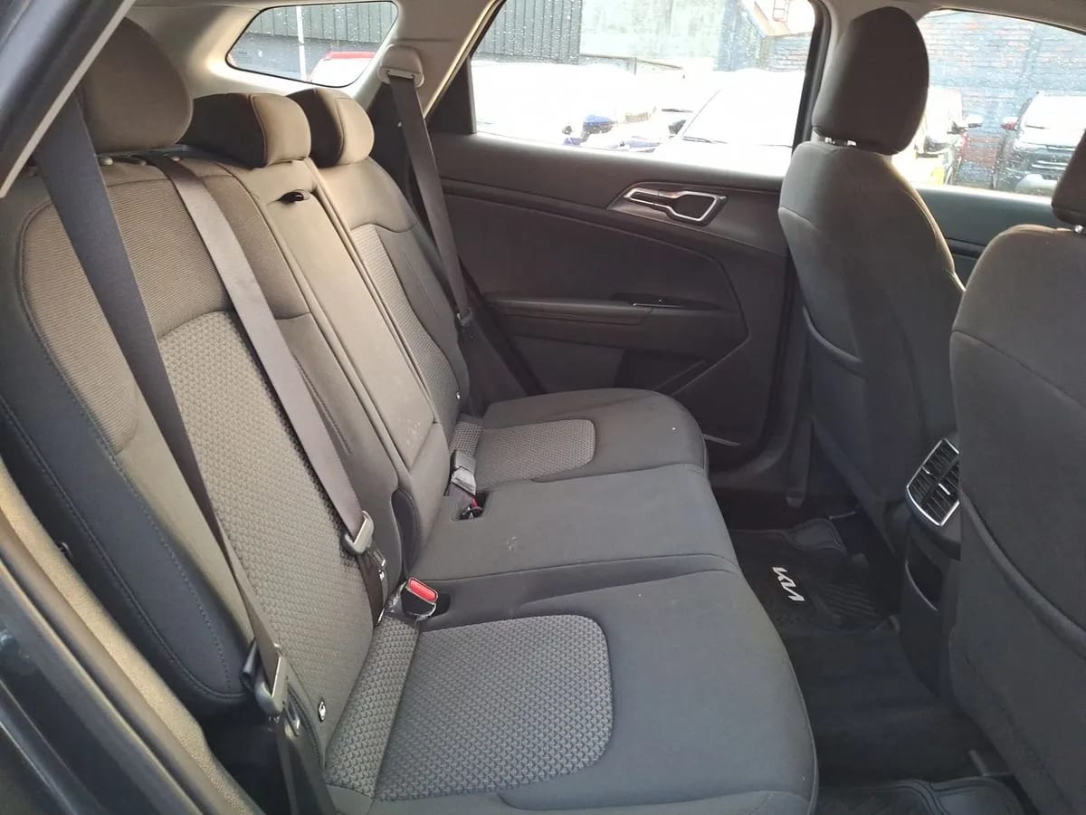 Kia Sportage 2.0 Ex Dies 2wd 8at 5p año 2025