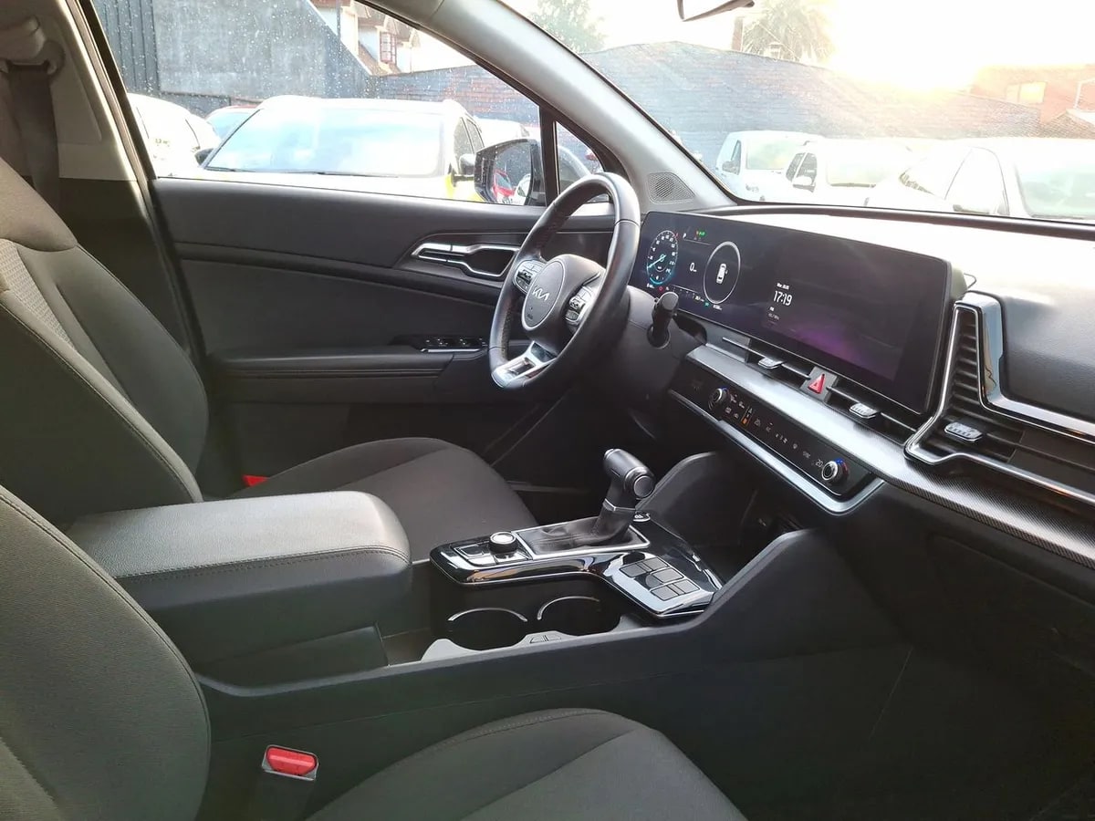 Kia Sportage 2.0 Ex Dies 2wd 8at 5p año 2025