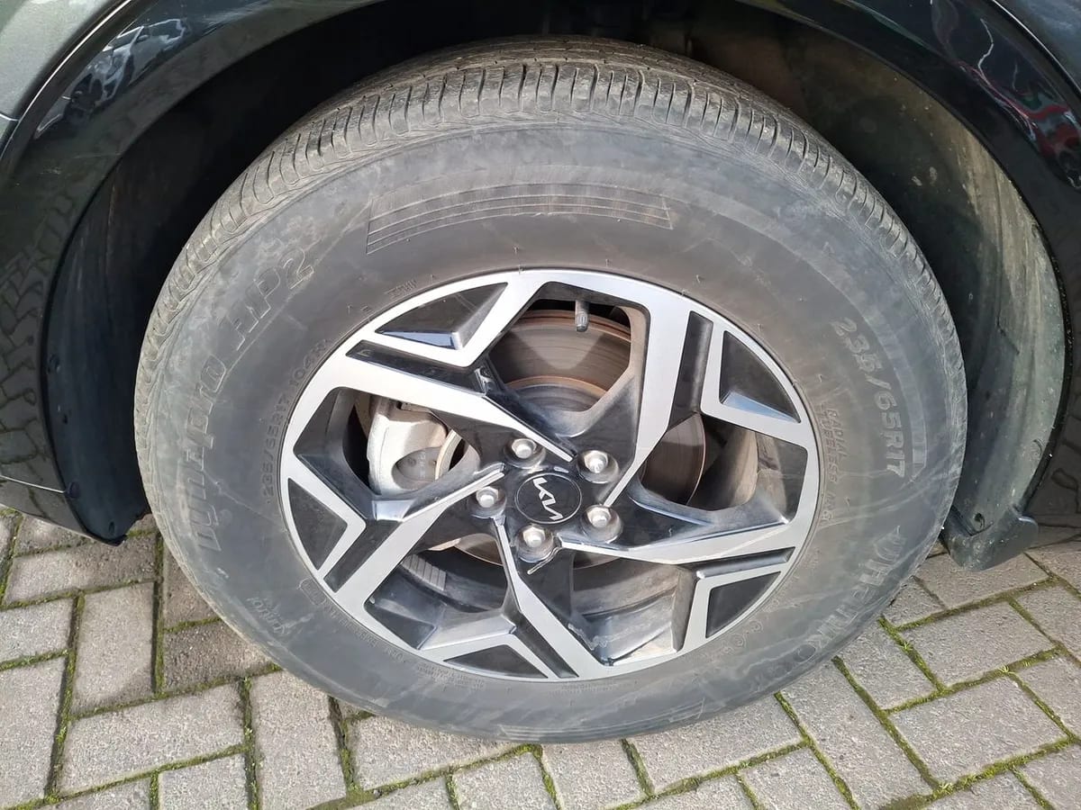 Kia Sportage 2.0 Ex Dies 2wd 8at 5p año 2025