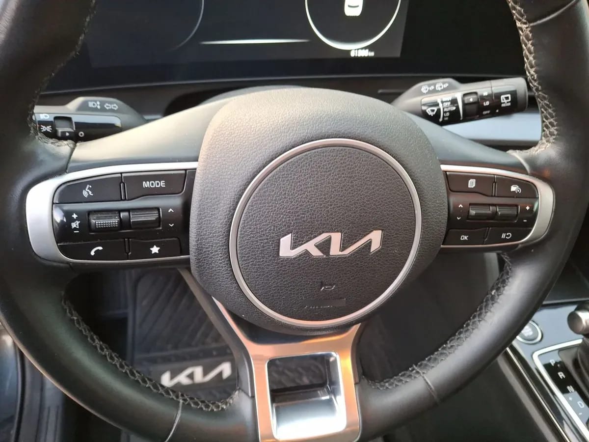 Kia Sportage 2.0 Ex Dies 2wd 8at 5p año 2025