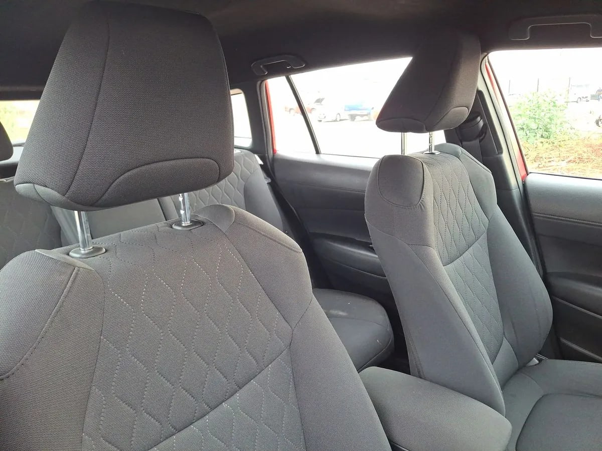 Toyota Corolla Cross 1.8 Seg Hybrid 4x2 Cvt At 5p año 2023