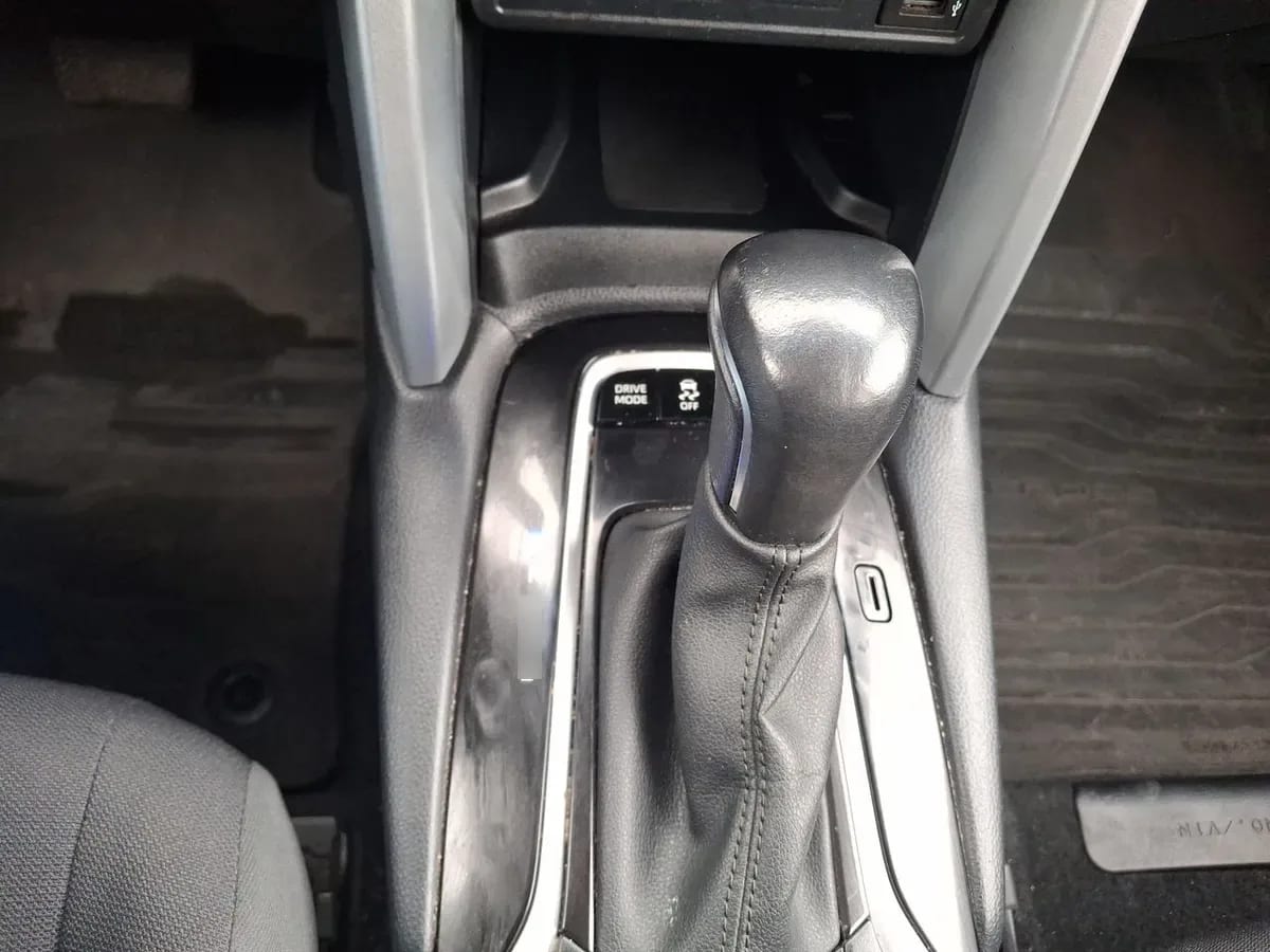 Toyota Corolla Cross 1.8 Seg Hybrid 4x2 Cvt At 5p año 2023