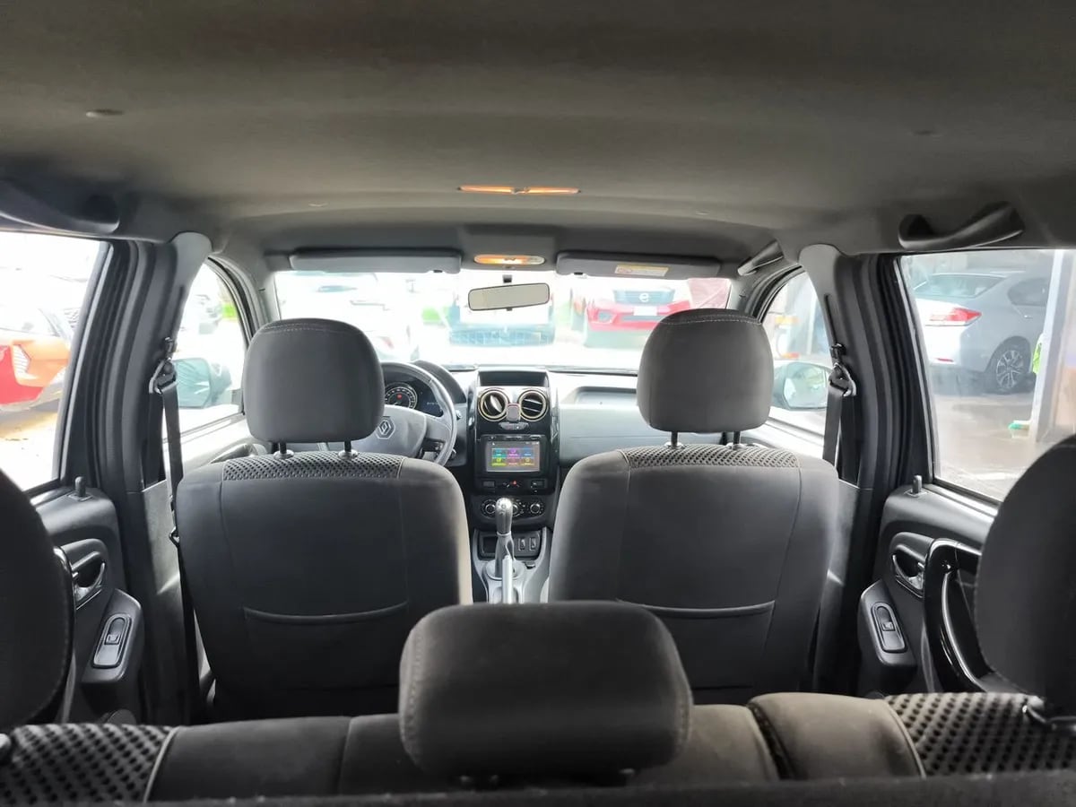 Renault Duster 1.6l Zen 4x2 Kit Outdoor 5mt 5p año 2018