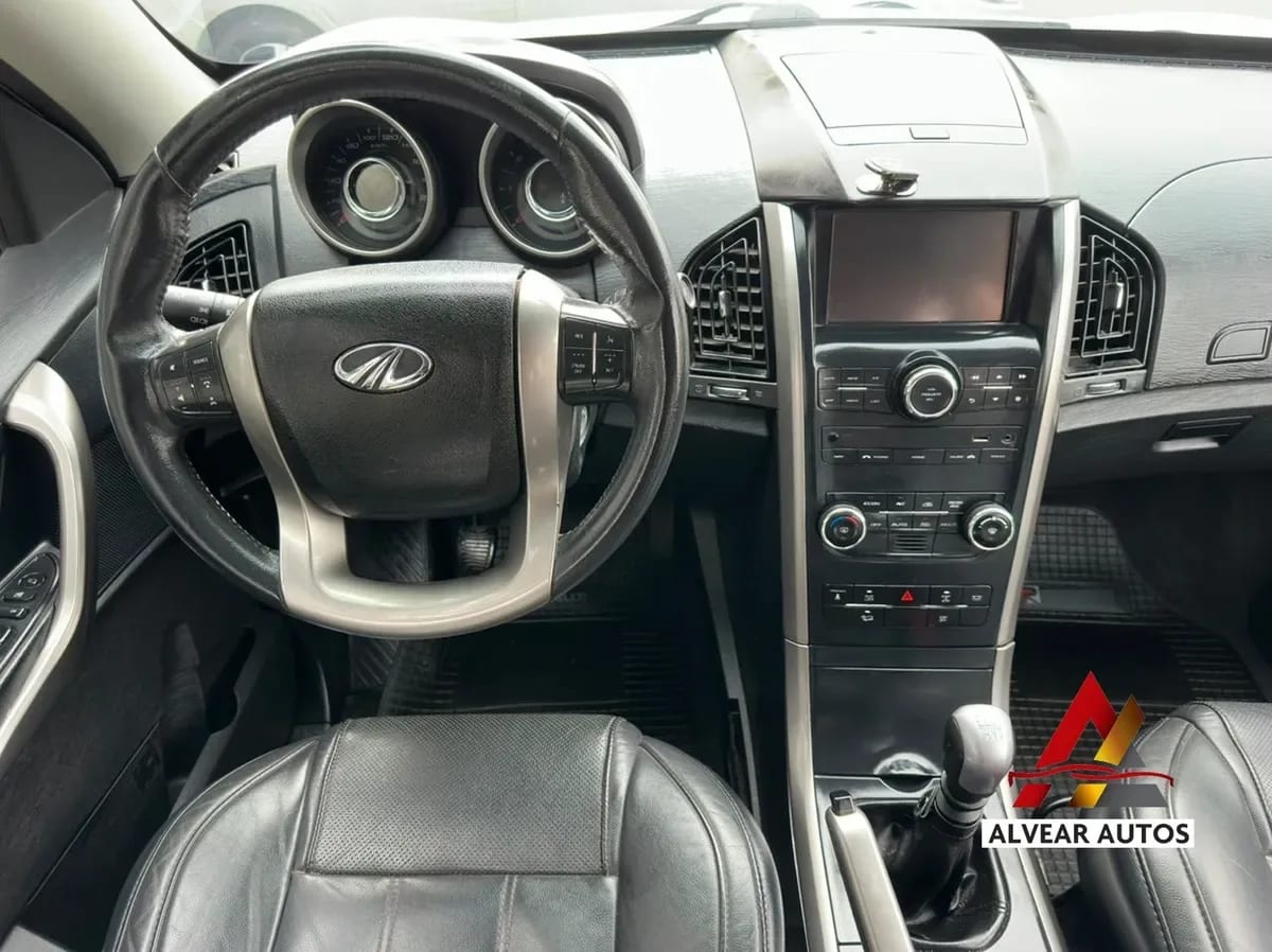 MAHINDRA XUV500 2.2 Fl Gas At Full At 4x4 Diesel año 2020