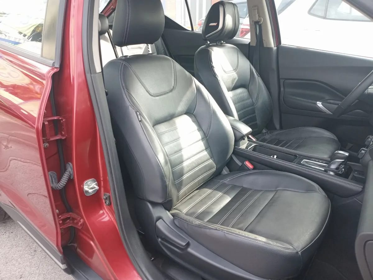 Nissan Kicks 1.6 Exclusive Rock Edition 4x2 Cvt At 5p año 2022