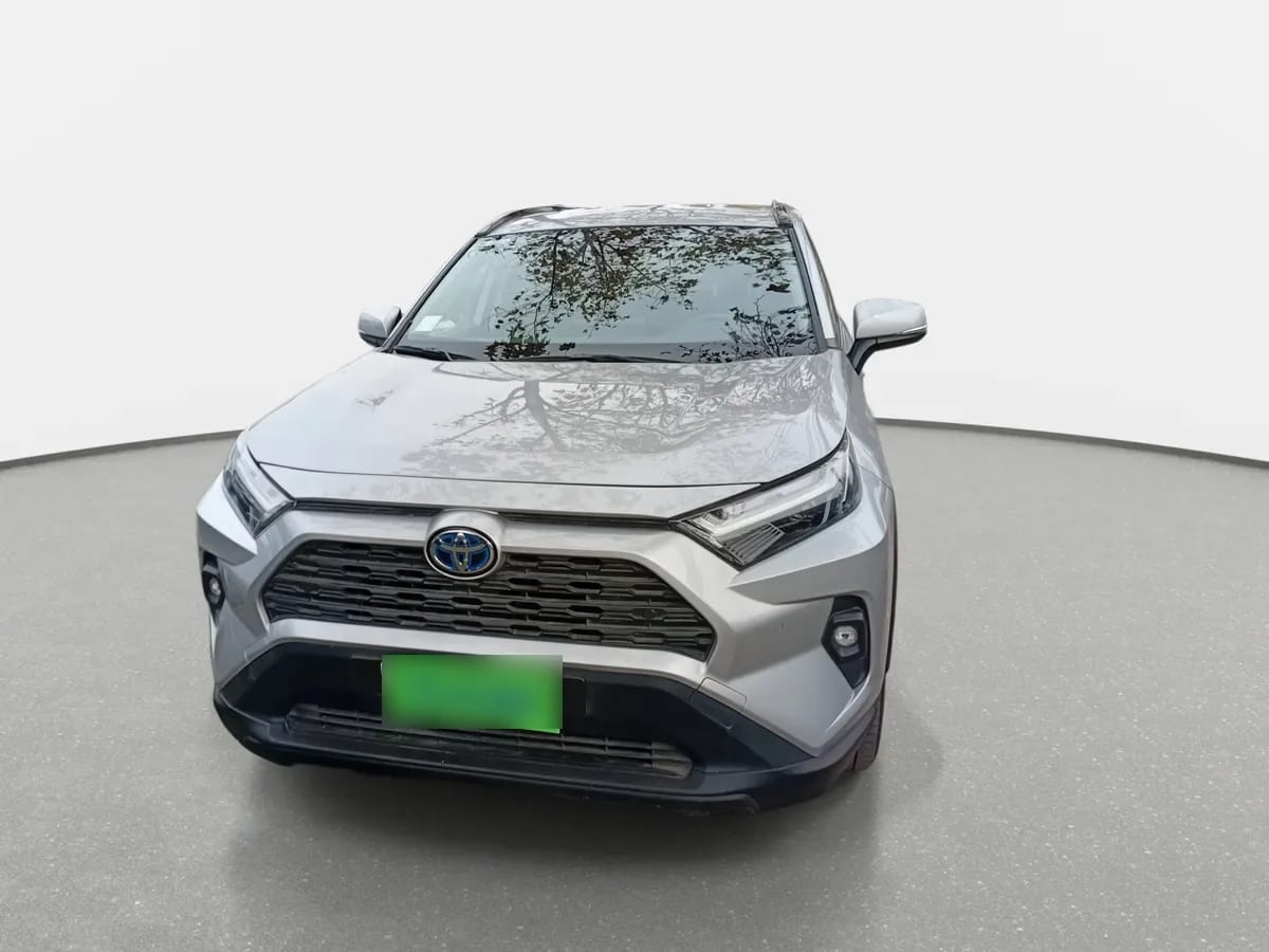 Toyota Rav 4 2.5 Xle Hybrid Hv 4x2 Cvt At 5p año 2023
