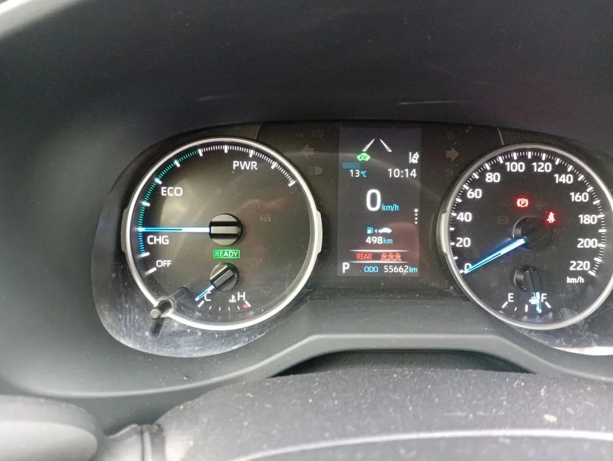 Toyota Rav 4 2.5 Xle Hybrid Hv 4x2 Cvt At 5p año 2023