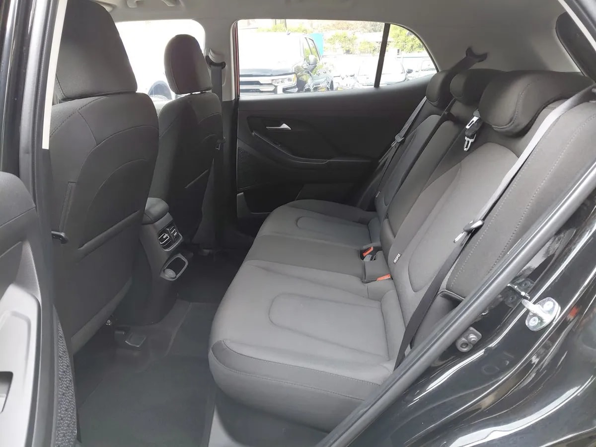Hyundai Creta 1.5 Design Su2id 4x2 Mt 5p año 2025