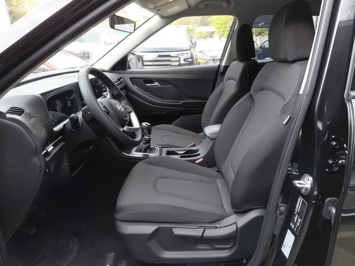 Hyundai Creta 1.5 Design Su2id 4x2 Mt 5p año 2025
