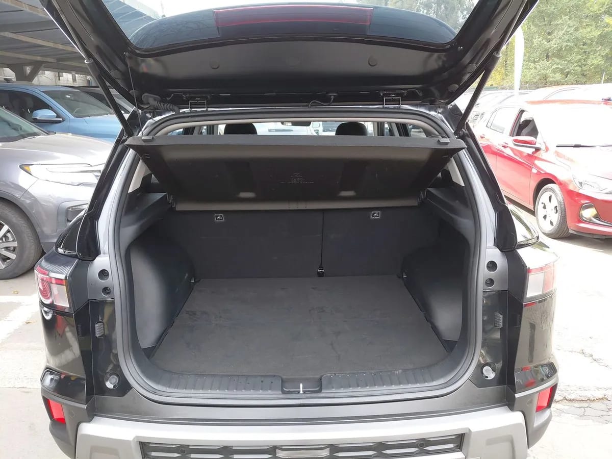 Hyundai Creta 1.5 Design Su2id 4x2 Mt 5p año 2025