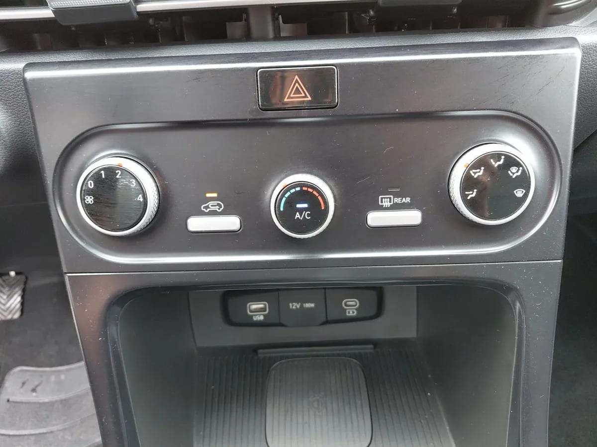 Hyundai Creta 1.5 Design Su2id 4x2 Mt 5p año 2025
