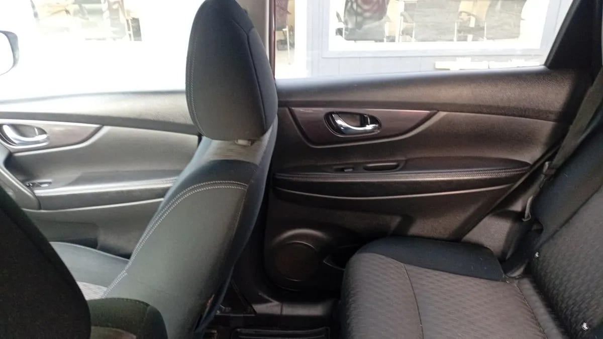 Nissan X-Trail 2.5 Sense Mc 4x2 Cvt At 5p año 2022