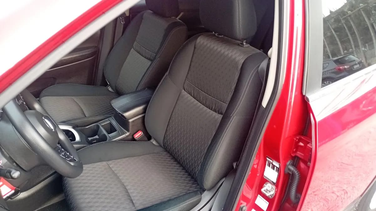 Nissan X-Trail 2.5 Sense Mc 4x2 Cvt At 5p año 2022