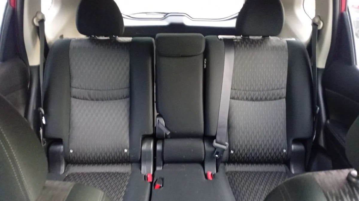 Nissan X-Trail 2.5 Sense Mc 4x2 Cvt At 5p año 2022