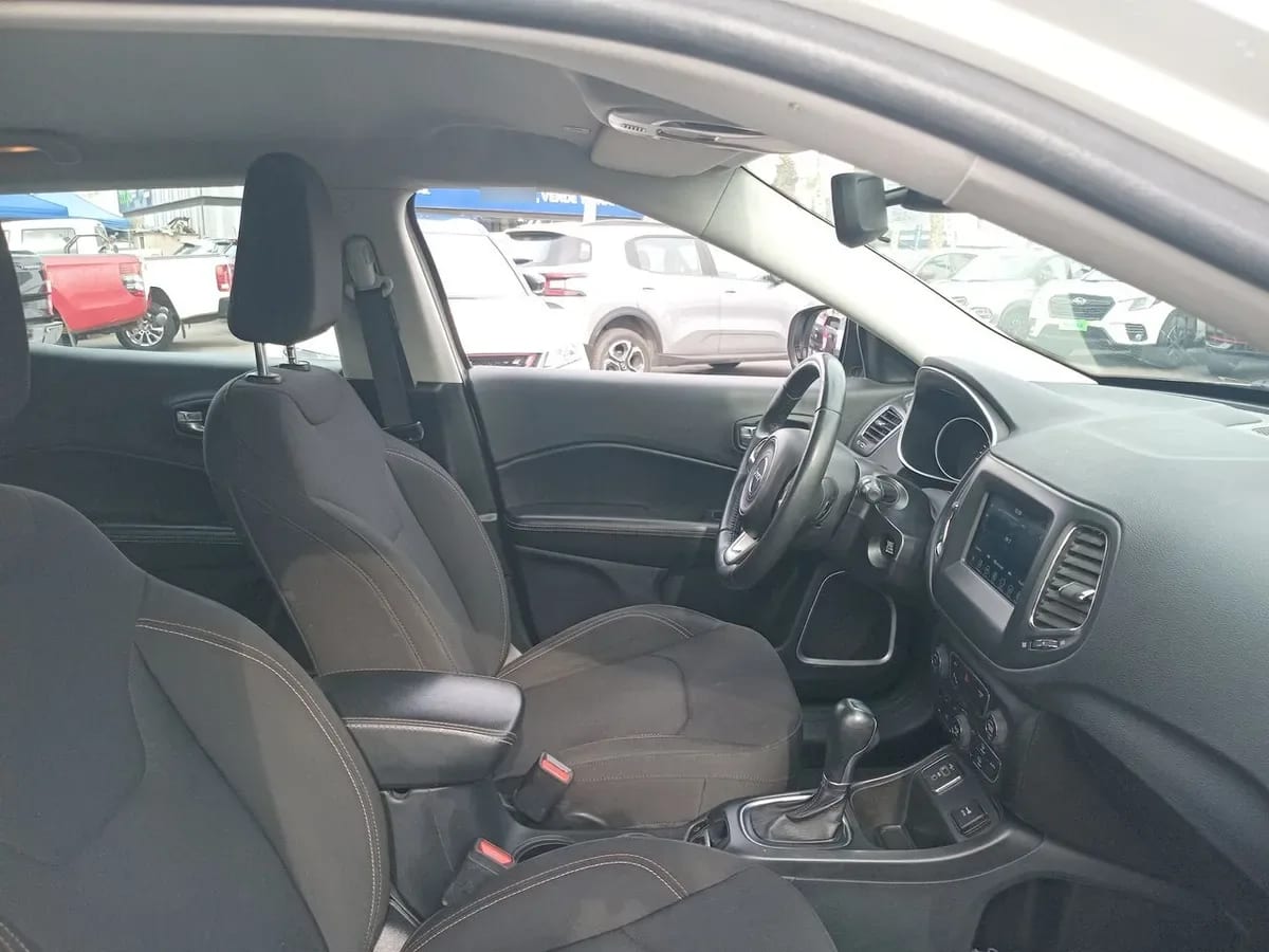 Jeep Compass 2.4 Sport 4x2 At 5p año 2021