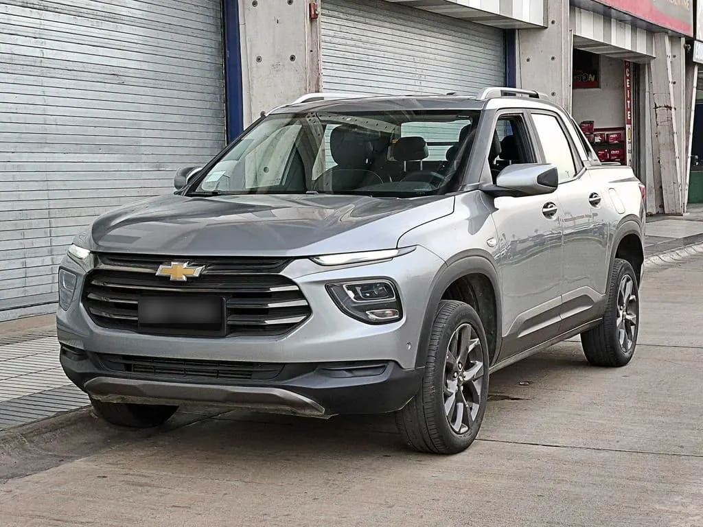 Chevrolet Montana Premier año 2024