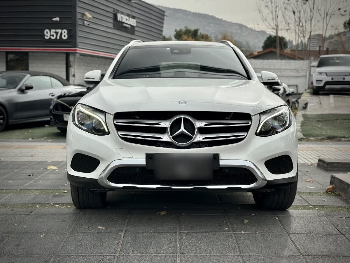 Mercedes-benz Glc 250 4matic año 2017