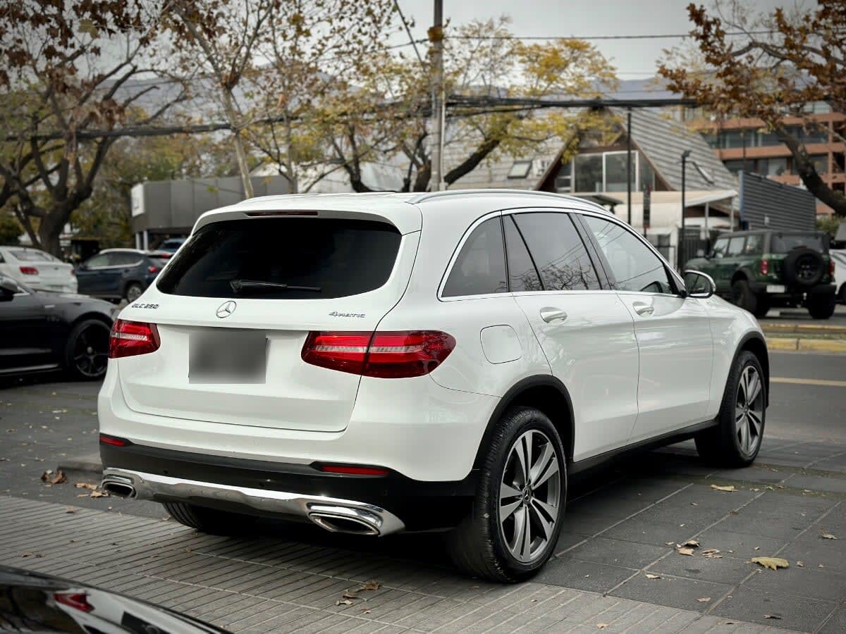 Mercedes-benz Glc 250 4matic año 2017