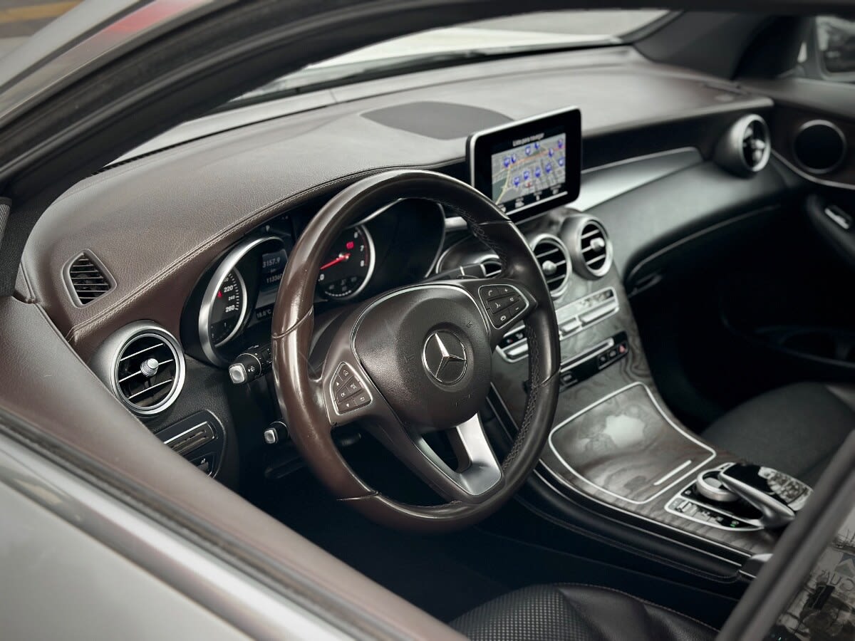 Mercedes-benz Glc 250 4matic año 2017