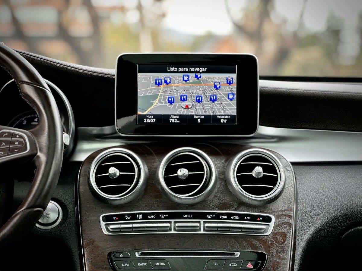 Mercedes-benz Glc 250 4matic año 2017