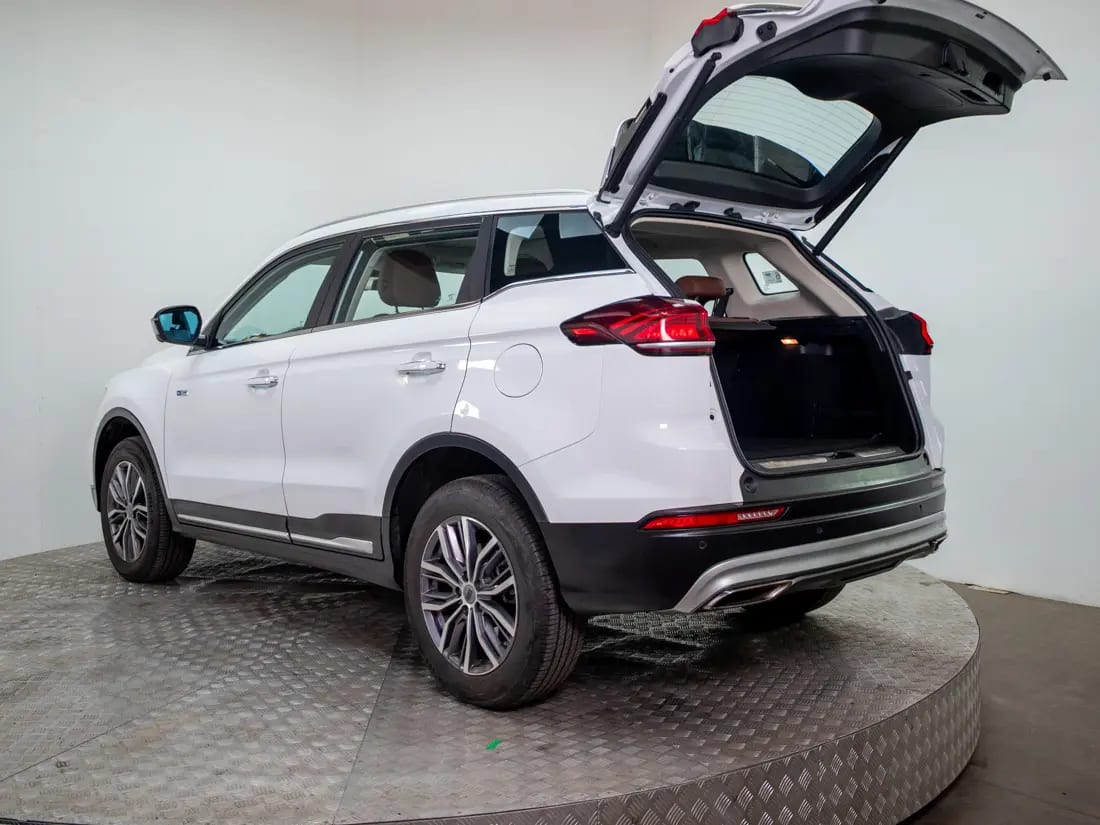 Geely Azkarra Azkarra 1.5 Turbo Luxury At año 2024