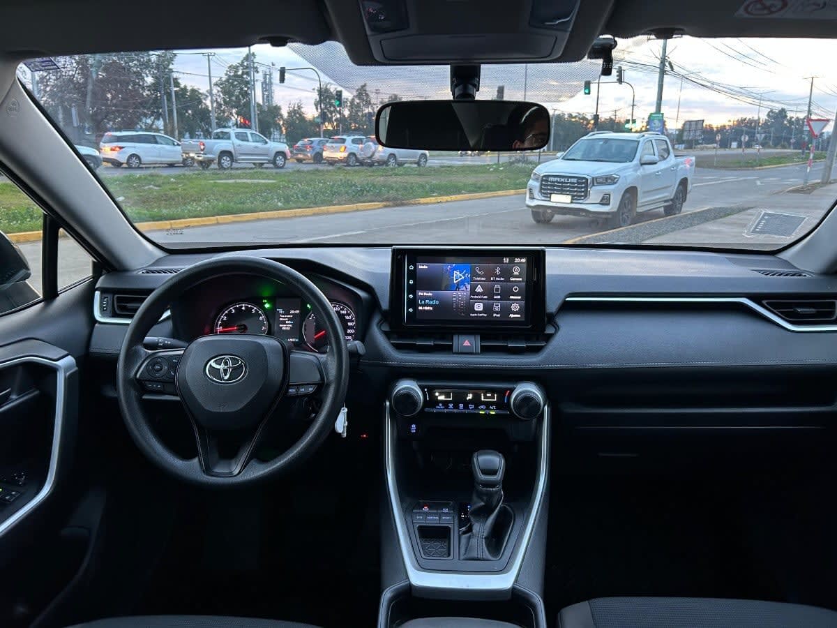 Toyota Rav 4 2.0 Aut año 2021