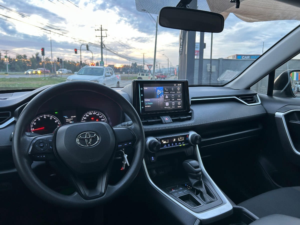 Toyota Rav 4 2.0 Aut año 2021