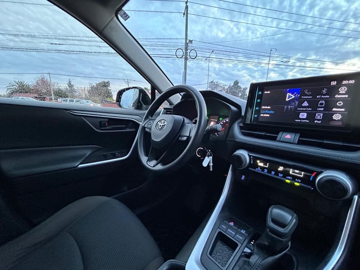 Toyota Rav 4 2.0 Aut año 2021