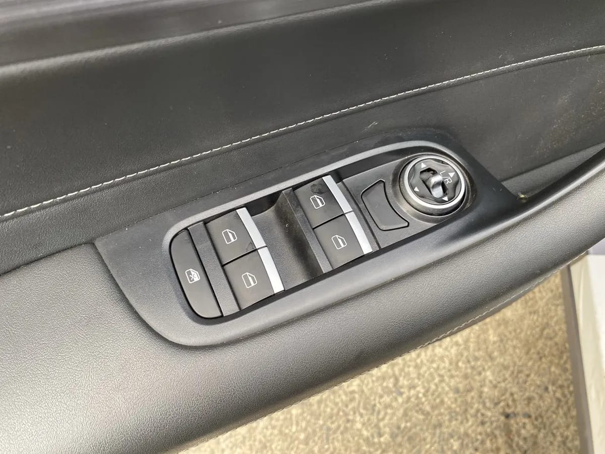 Chery Tiggo 3 Pro 1.5 Gls 4x2 Mt 5p año 2024