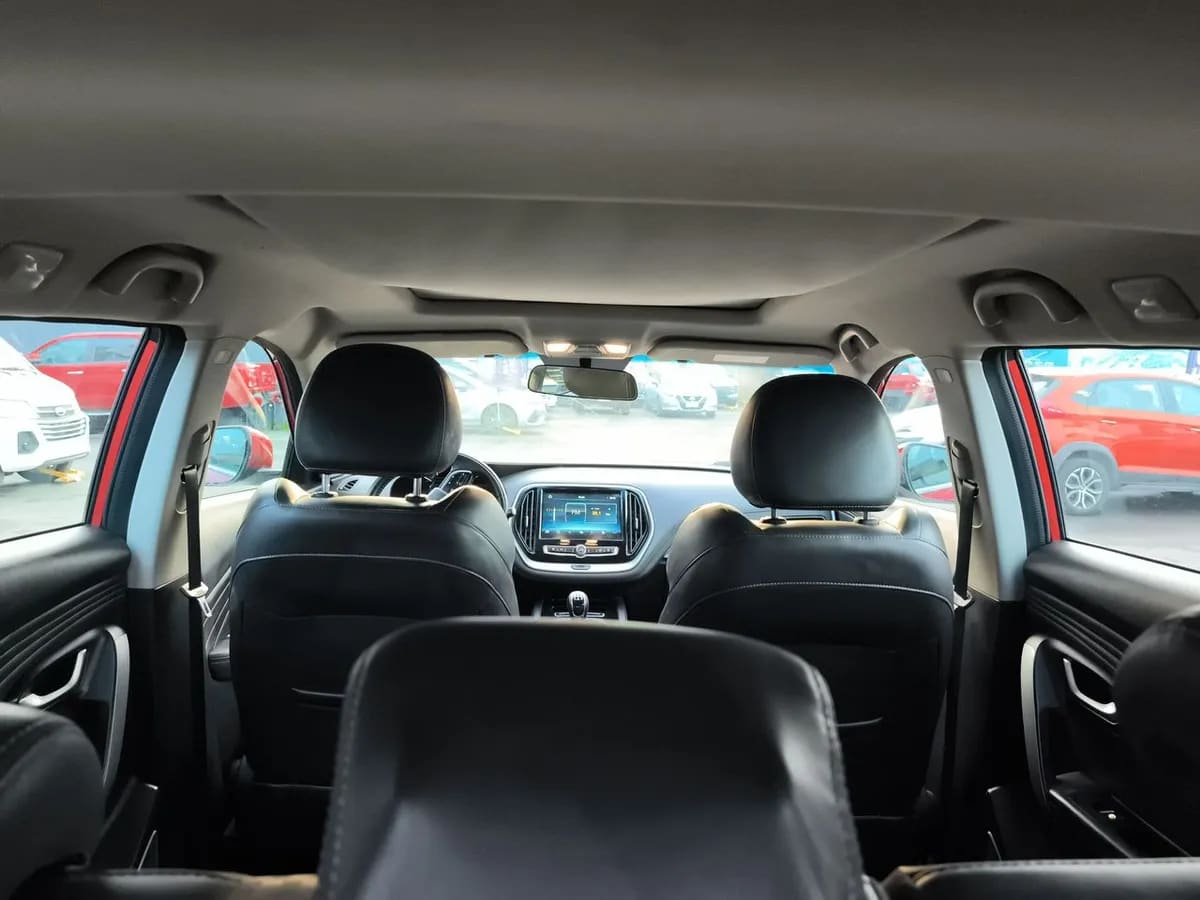 Jetour X70 1.5t Gls 4x2 Mt 5p año 2023