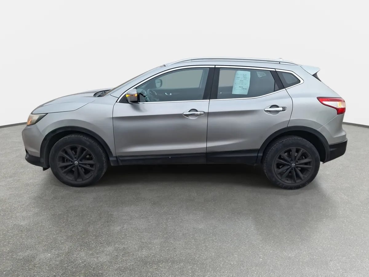 Nissan Qashqai 2.0 Advance 4x2 Mt 5p año 2015