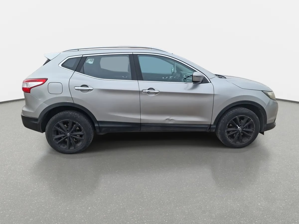 Nissan Qashqai 2.0 Advance 4x2 Mt 5p año 2015