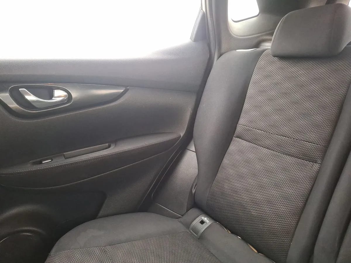 Nissan Qashqai 2.0 Advance 4x2 Mt 5p año 2015