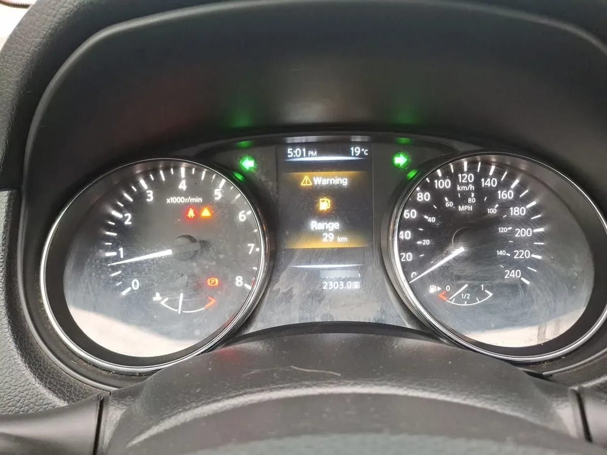 Nissan Qashqai 2.0 Advance 4x2 Mt 5p año 2015