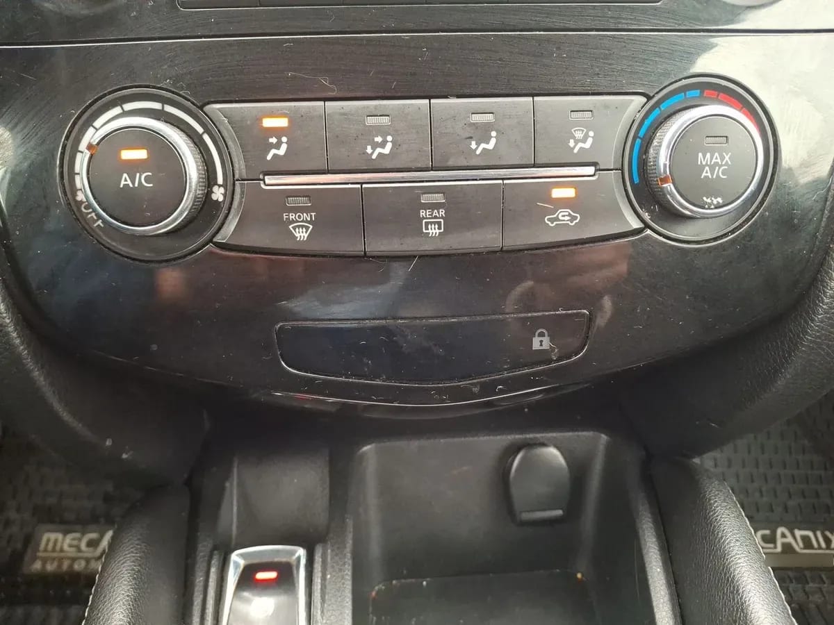 Nissan Qashqai 2.0 Advance 4x2 Mt 5p año 2015