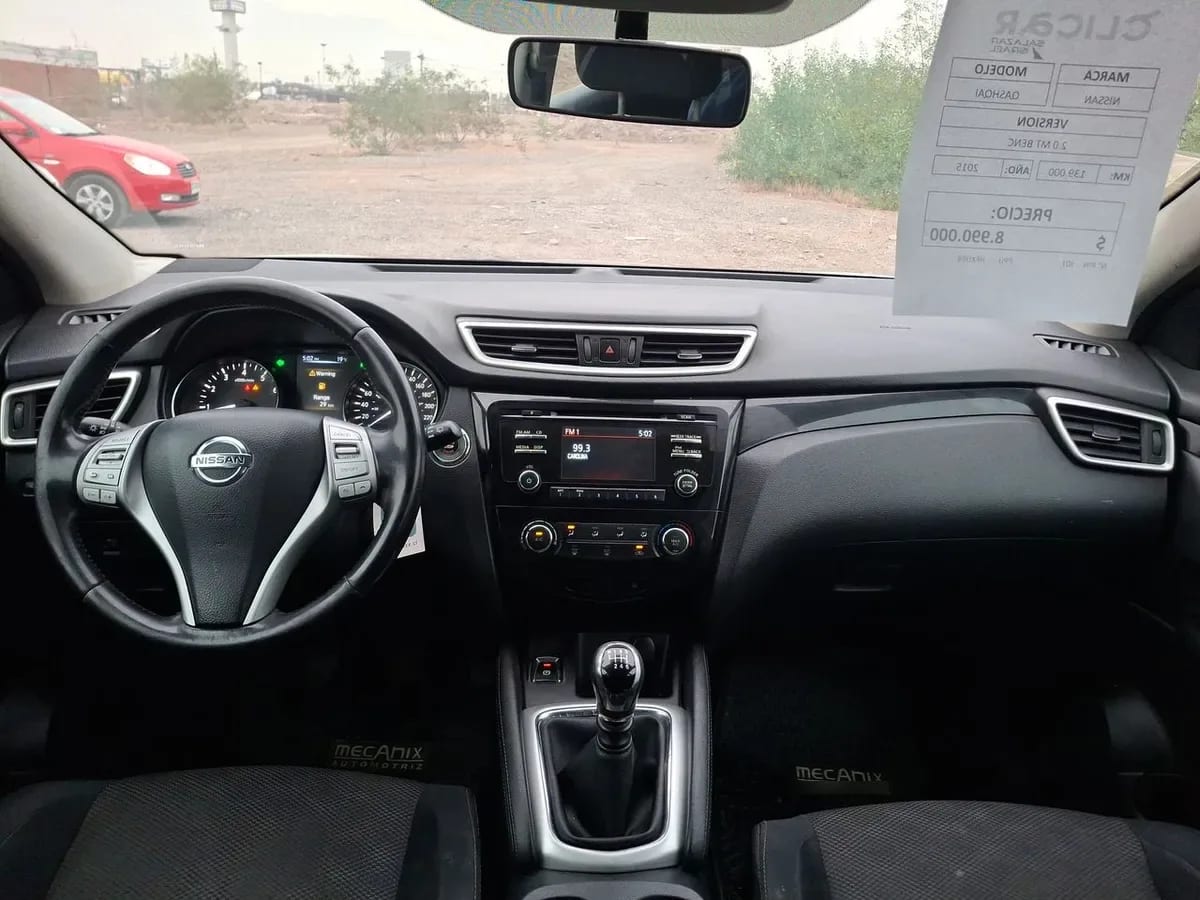 Nissan Qashqai 2.0 Advance 4x2 Mt 5p año 2015